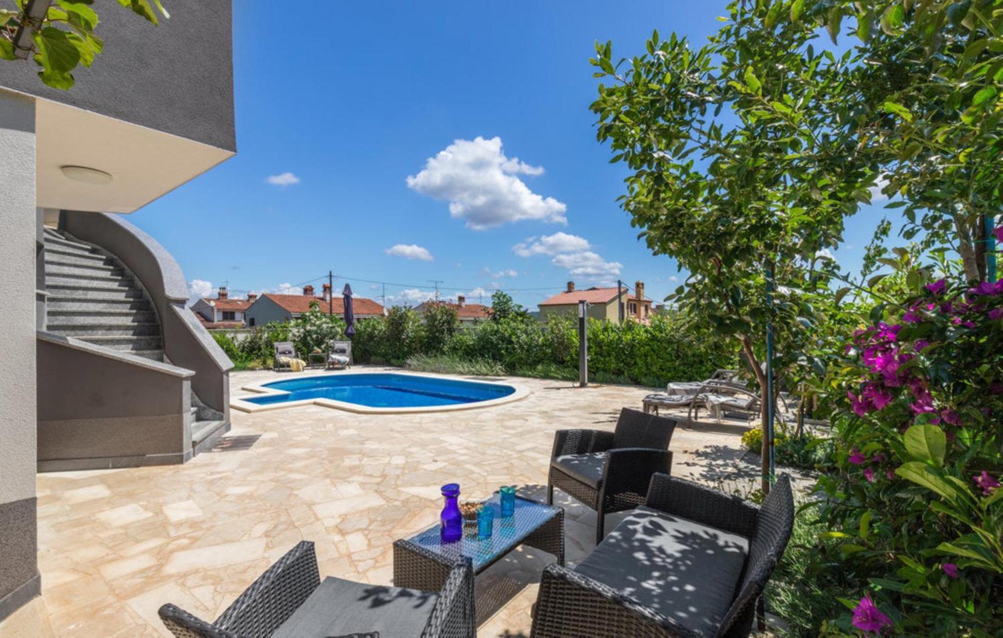 Studio Apartment With Pool Pula Exterior foto